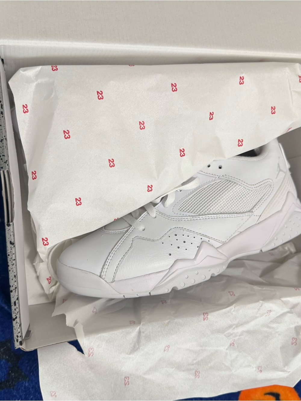 Jordan MVP 92 Men's White Low-Top Sneakers - Picture 9 of 9